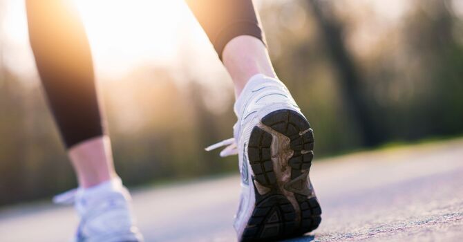 Chronic Inflammation: Symptoms, Causes, and How to Reduce It Naturally